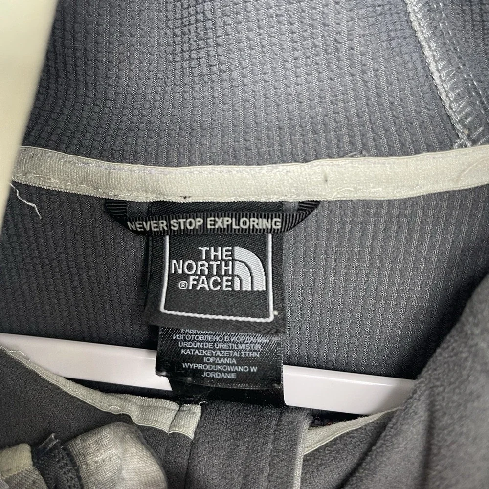 The North Face shop confidence